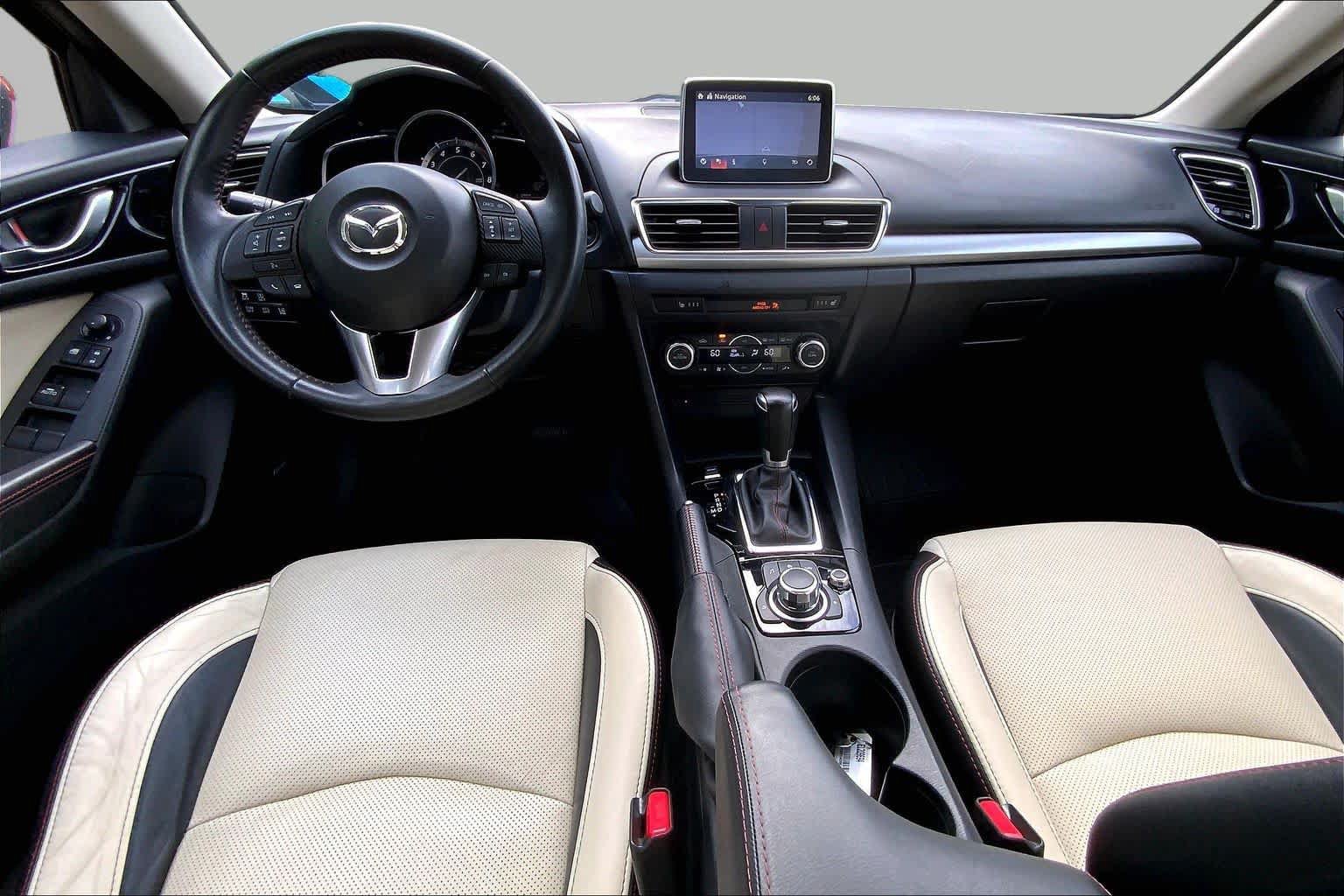Used 2014 MAZDA MAZDA3 s Grand Touring w/ Technology Package FWD image 16
