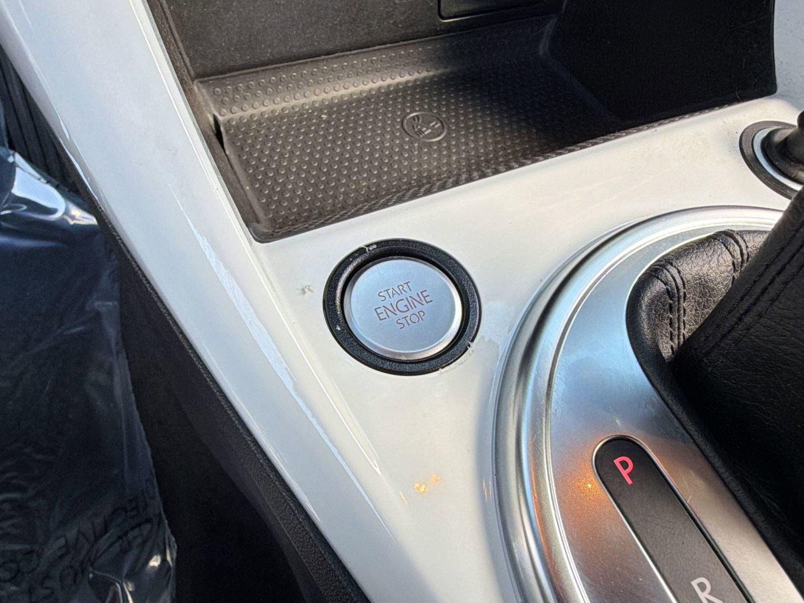 Used 2019 Volkswagen Beetle 2.0T SE w/ SE Premium Package image 25