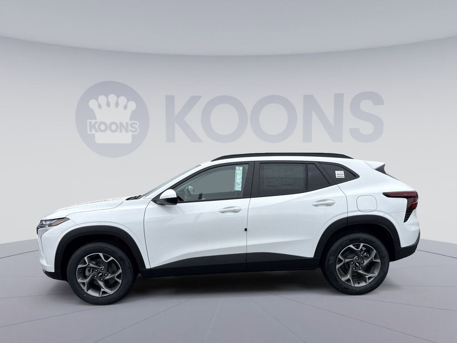 New 2026 Chevrolet Trax LT w/ Driver Confidence Package image 2