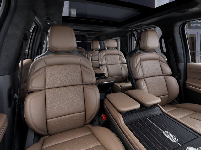 New 2027 Lincoln Navigator L Black Label AWD/4WD image 10