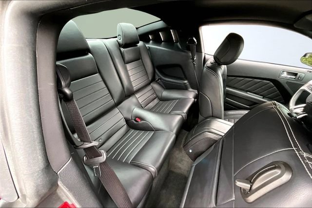 Used 2014 Ford Mustang GT Premium image 24
