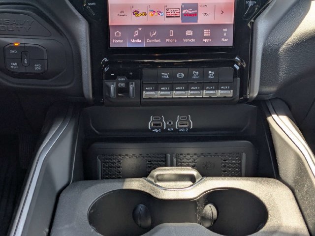 New 2026 RAM 3500 Big Horn AWD/4WD image 20