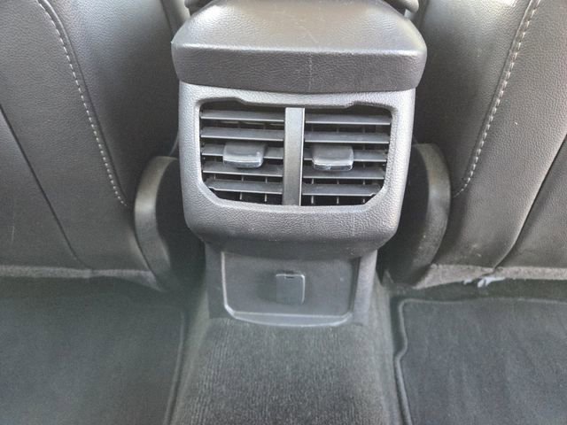 Used 2016 Ford Fusion SE w/ Equipment Group 202A image 14