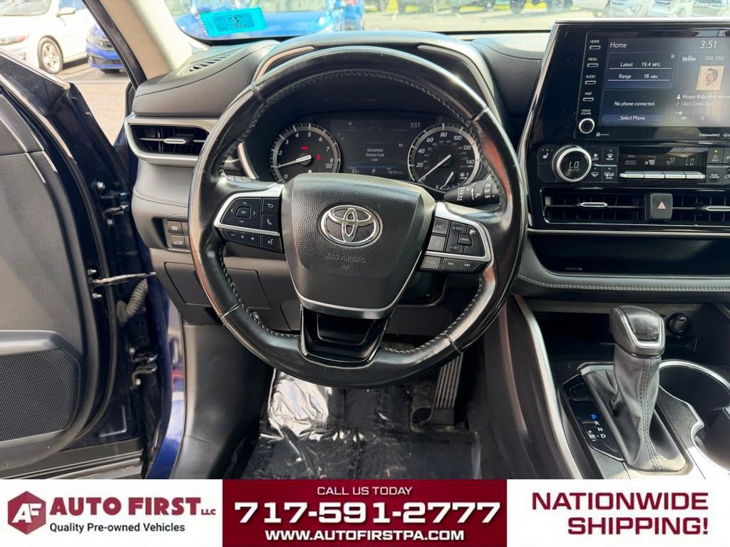 Used 2021 Toyota Highlander XLE AWD/4WD image 21