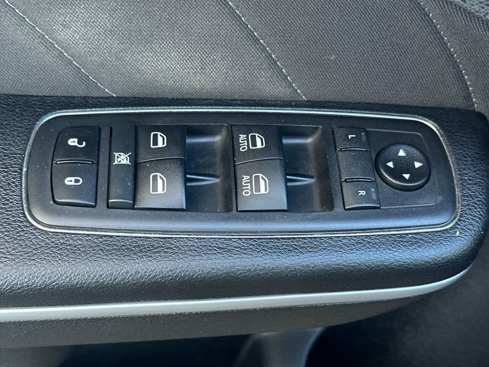 Used 2019 Dodge Charger Scat Pack RWD image 13