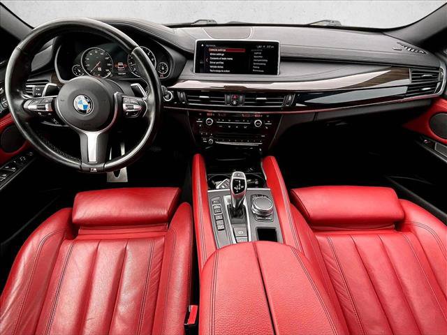 Used 2019 BMW X6 xDrive50i w/ M Sport Package AWD/4WD image 16