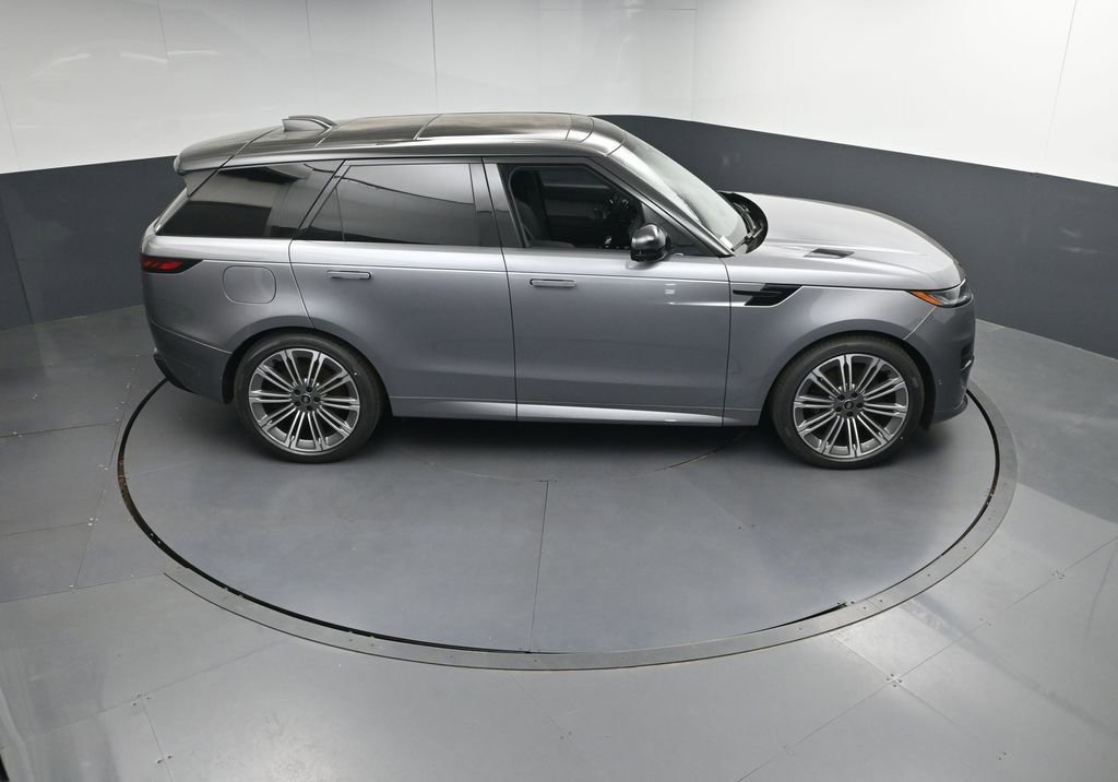 New 2025 Land Rover Range Rover Sport Dynamic SE AWD/4WD image 35