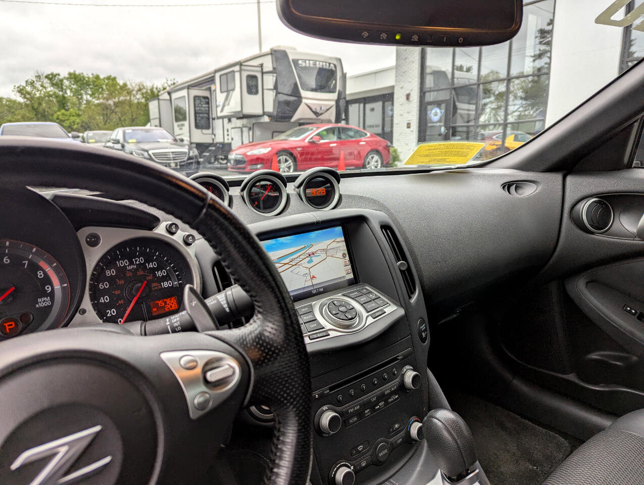 Used 2010 Nissan 370Z Touring w/ Sport Pkg image 32