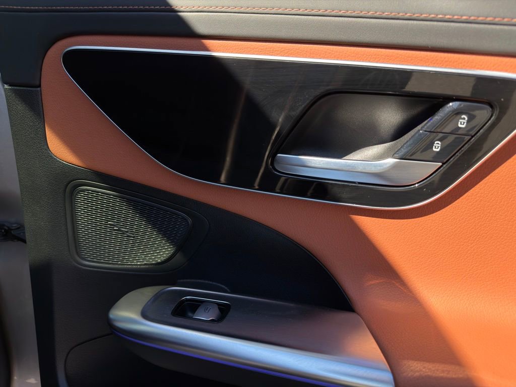 Used 2023 Mercedes-Benz C 300 Sedan image 34