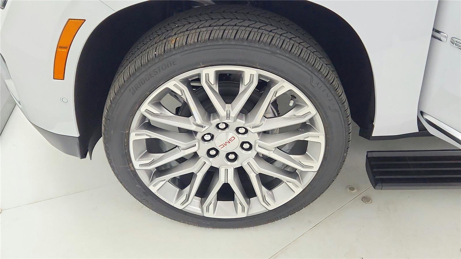 New 2026 GMC Yukon Denali image 29