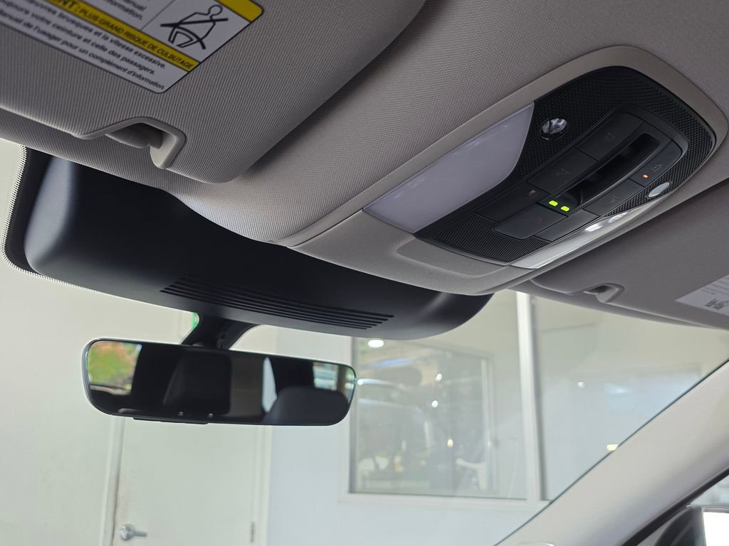 New 2026 INFINITI QX60 Luxe image 17