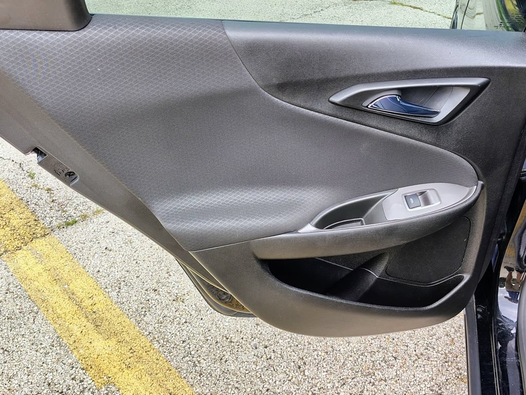 Used 2022 Chevrolet Malibu LT FWD image 24