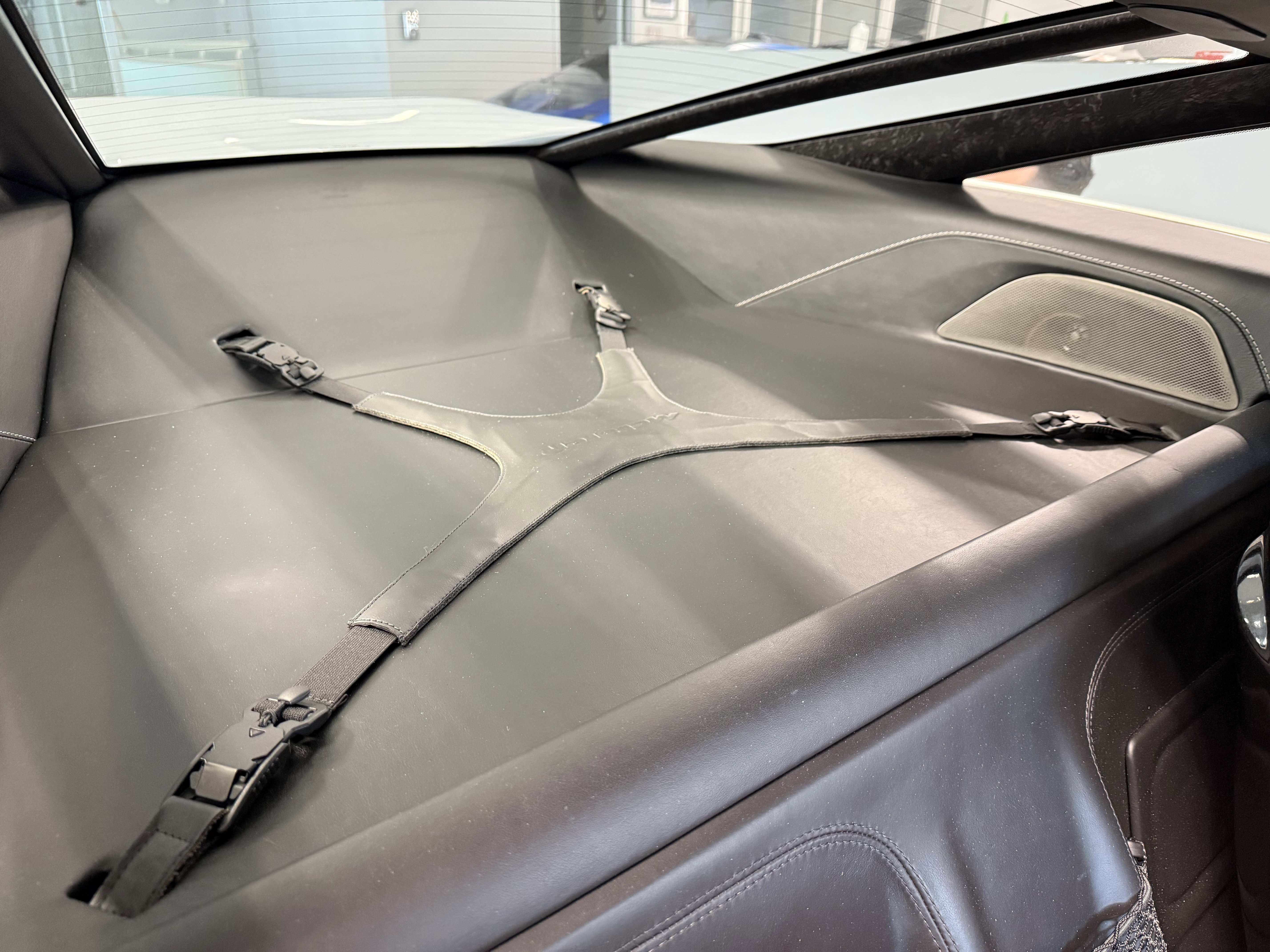 Used 2018 McLaren 720S image 18