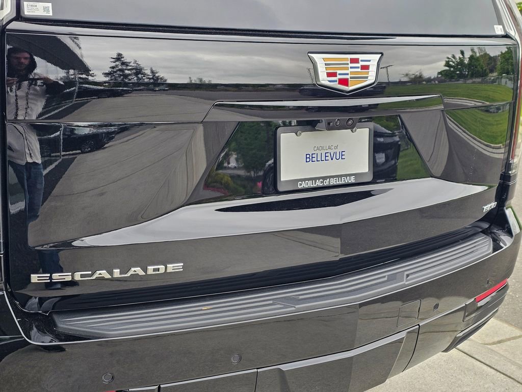 New 2026 Cadillac Escalade Platinum Sport AWD/4WD image 15