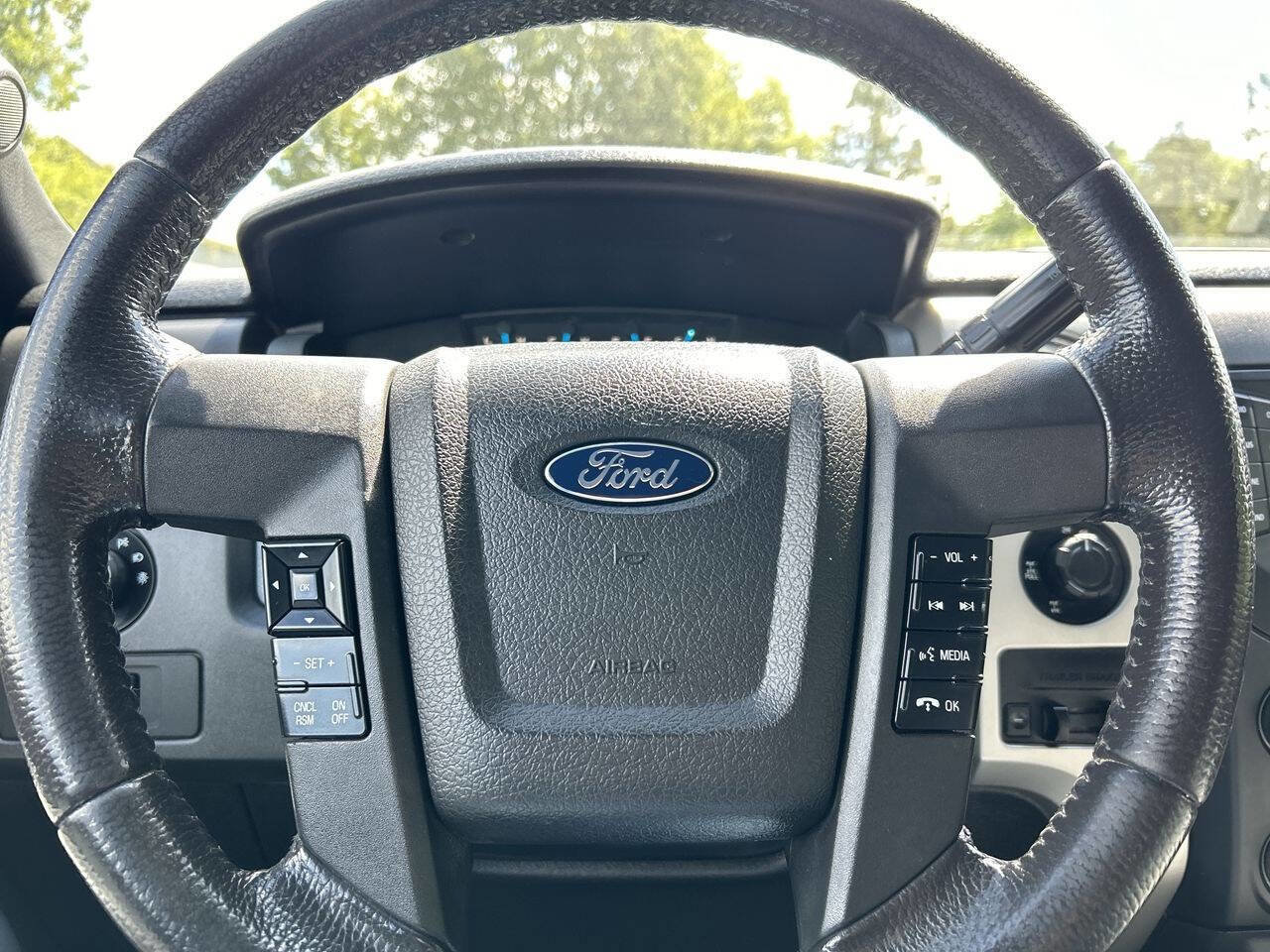Used 2014 Ford F150 XLT w/ Equipment Group 302A Luxury image 12
