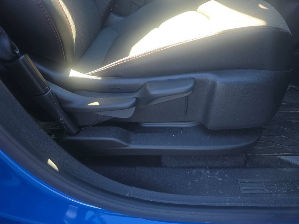 Used 2024 Chevrolet Equinox RS w/ LPO, Floor Liner Package AWD/4WD image 36