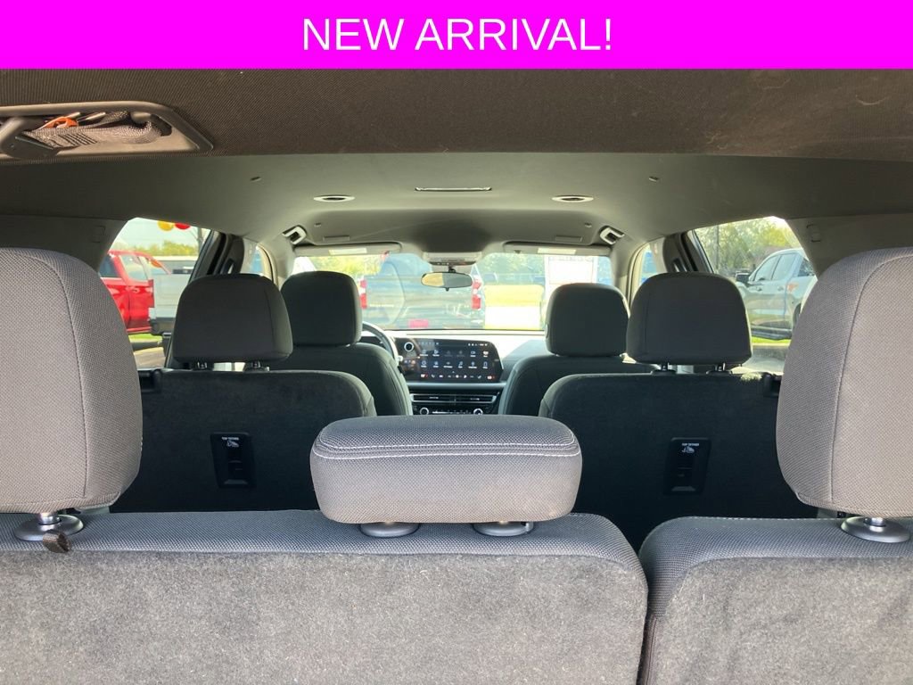 Used 2024 Chevrolet Traverse LT w/ LPO, Floor Liner Package image 18