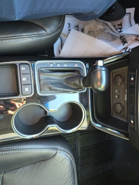 Used 2015 Kia Sorento SX image 20