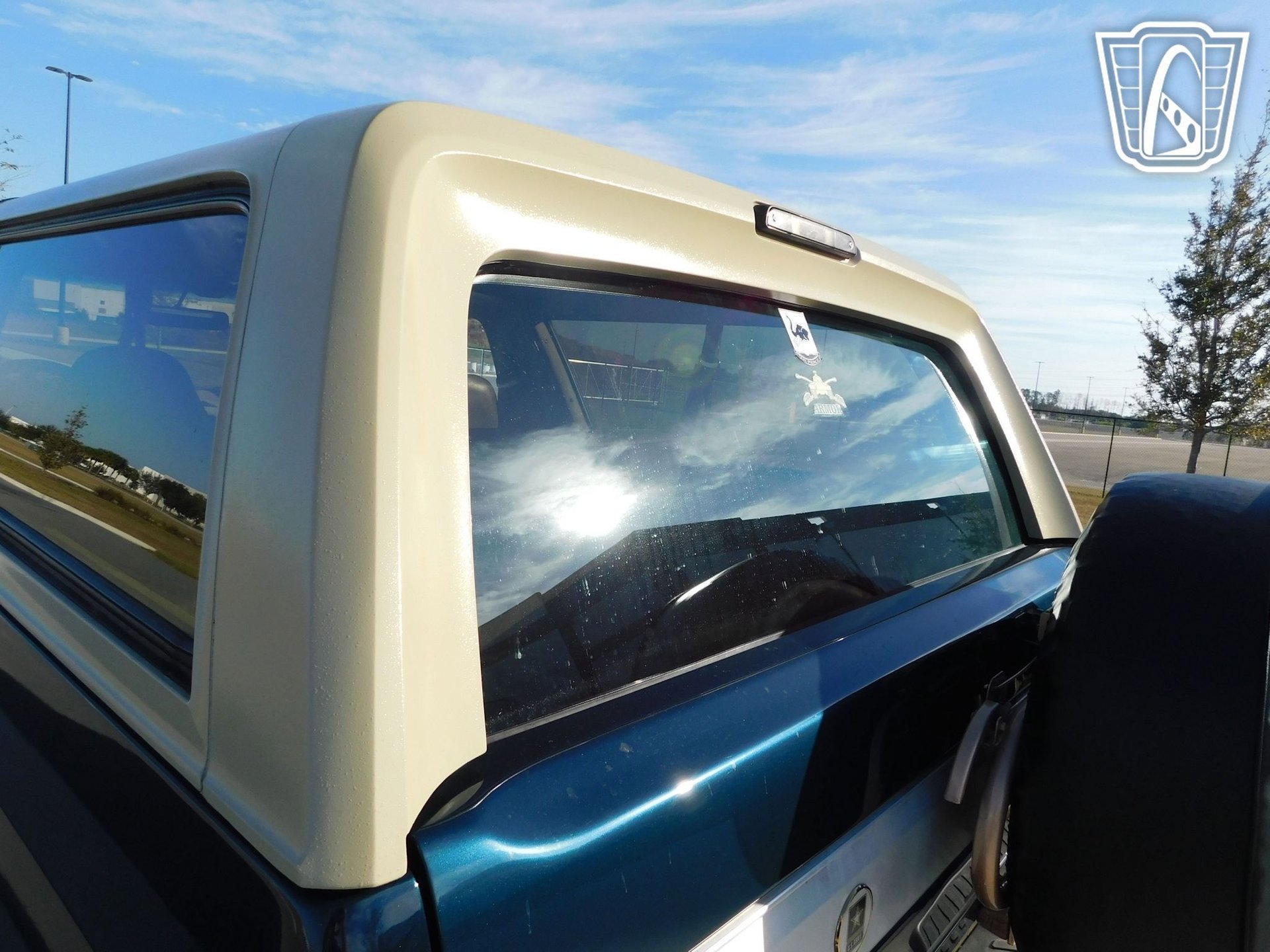 Used 1995 Ford Bronco XLT AWD/4WD image 33