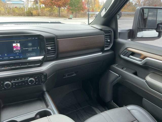 Used 2025 Chevrolet Silverado 2500 High Country image 26