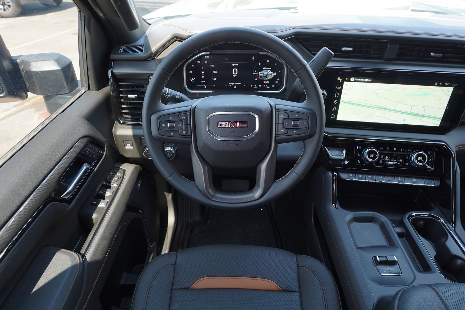 New 2026 GMC Sierra 2500 AT4 w/ AT4 Premium Plus Package AWD/4WD image 9