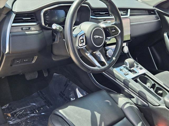 Used 2021 Jaguar F-PACE AWD/4WD image 10