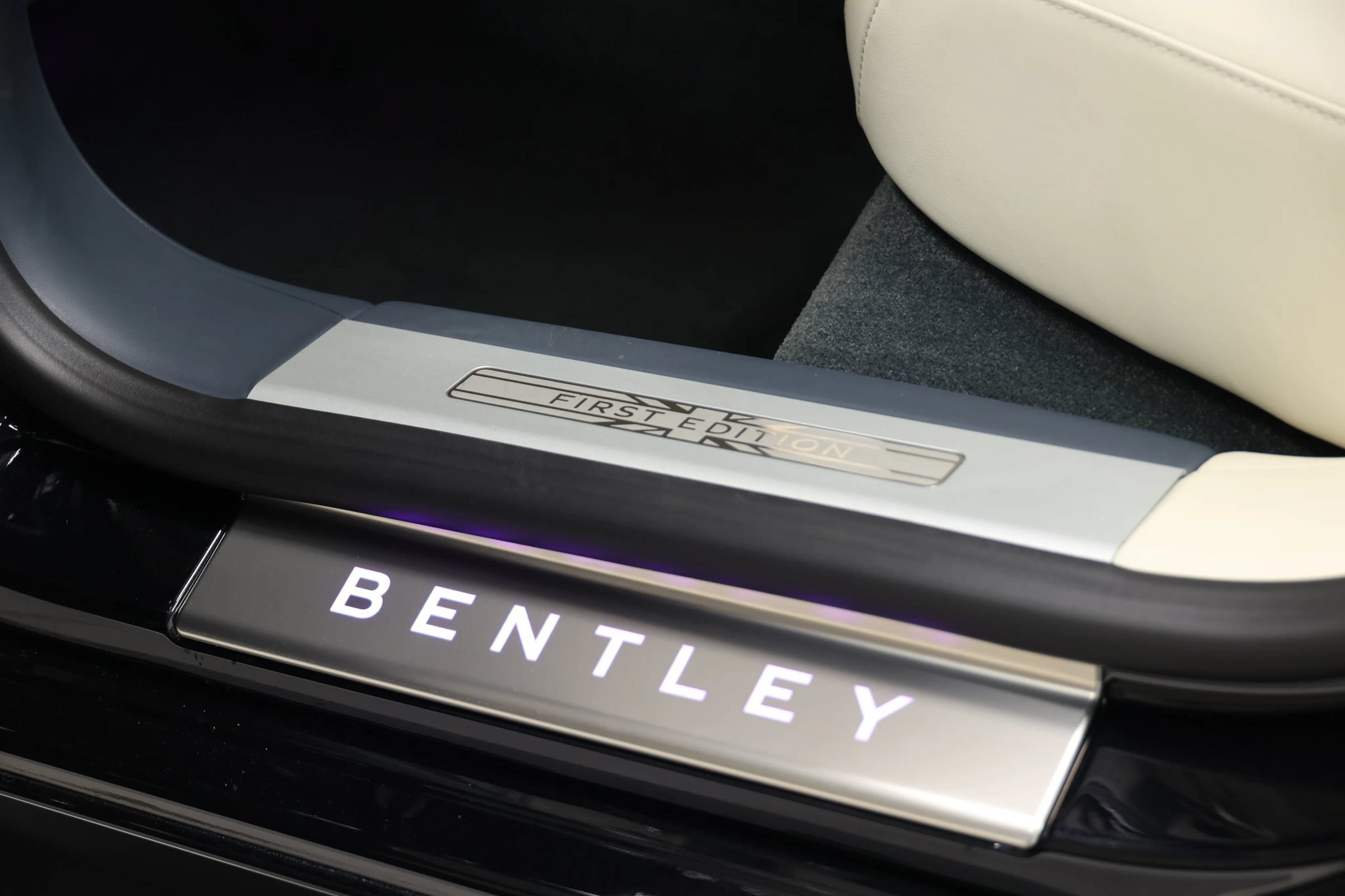 Used 2020 Bentley Flying Spur W12 w/ First Edition Specification AWD/4WD image 59