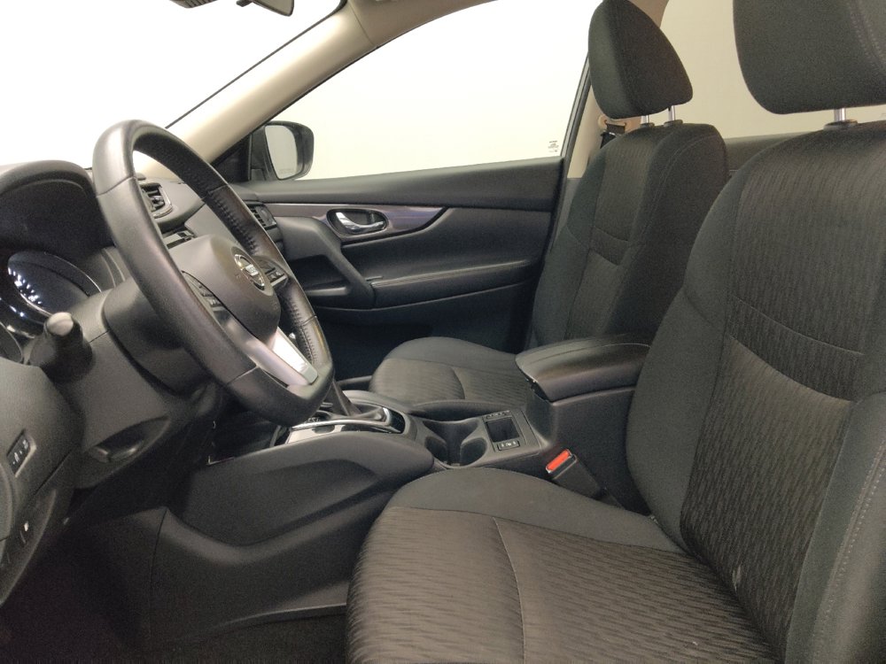 Used 2019 Nissan Rogue S w/ Special Edition Package image 17