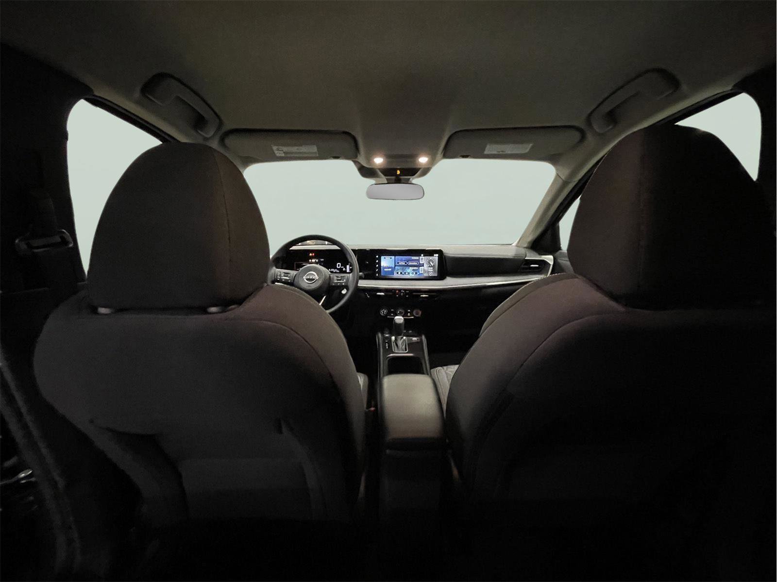 Used 2025 Nissan Kicks SV image 16