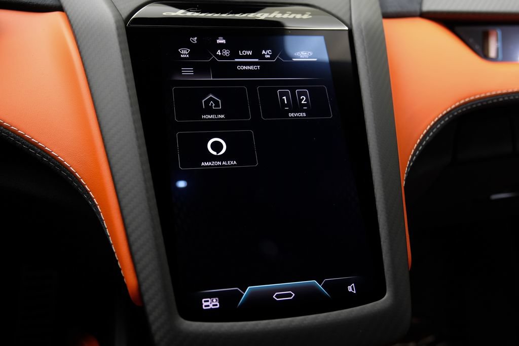 Used 2025 Lamborghini Revuelto AWD/4WD image 38