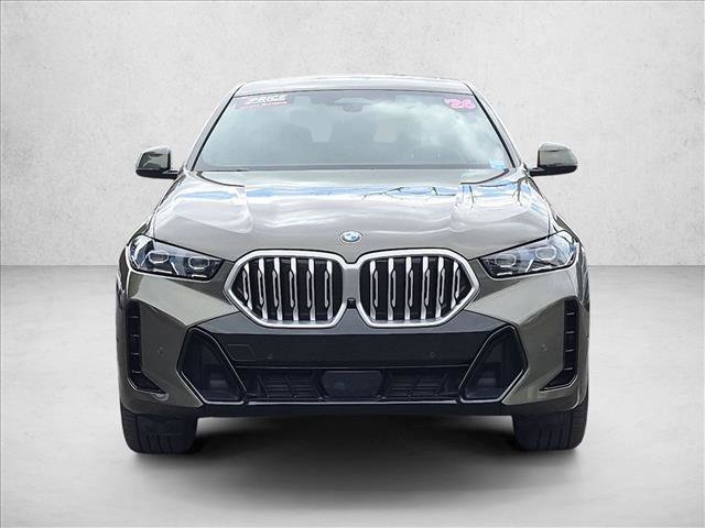 Used 2026 BMW X6 xDrive40i AWD/4WD image 2