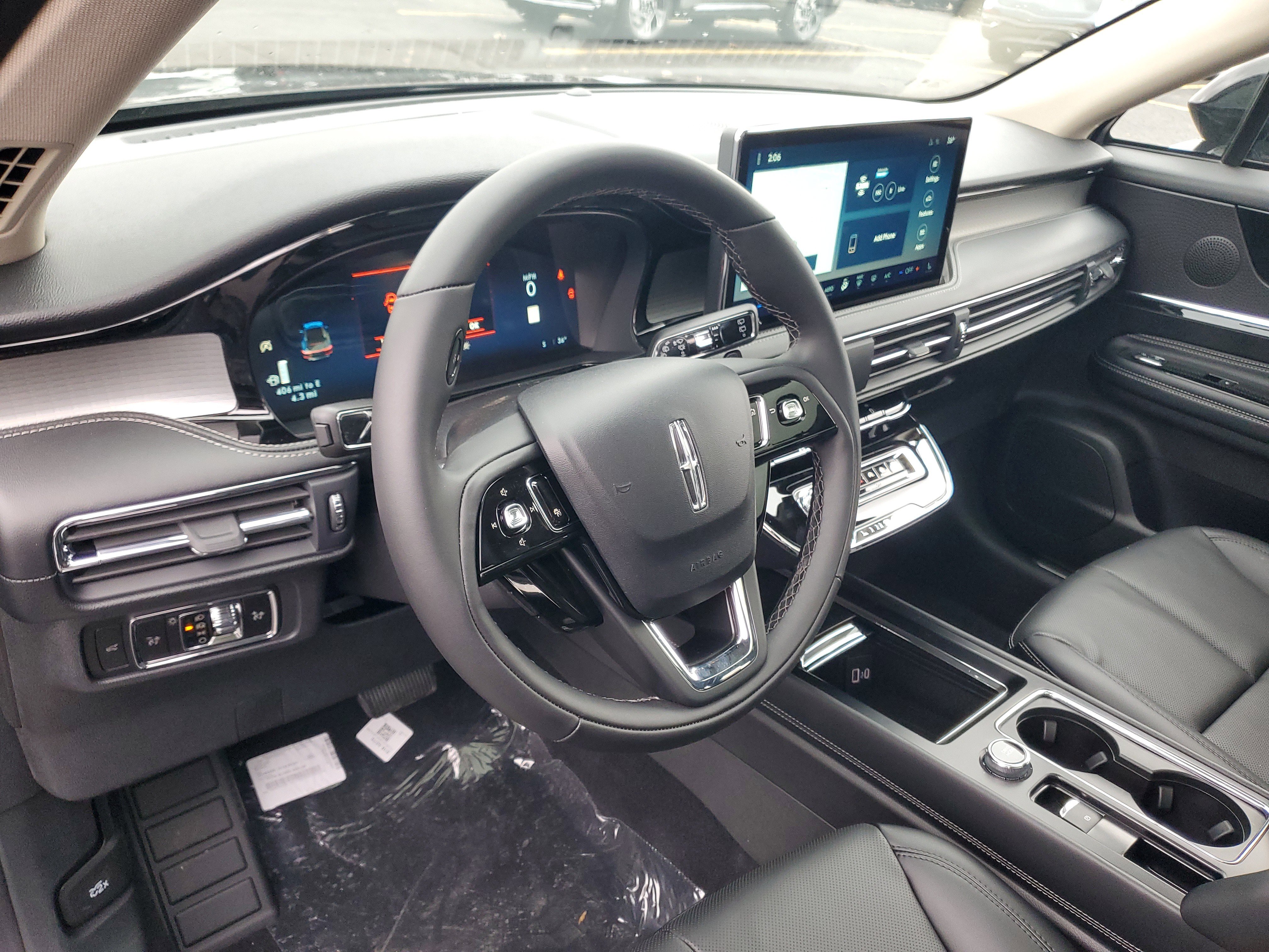 New 2026 Lincoln Corsair Premiere image 13