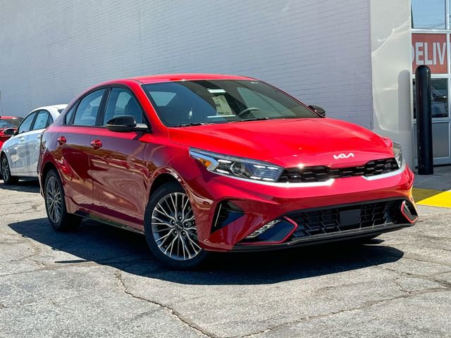 Certified 2024 Kia Forte GT-Line image 3