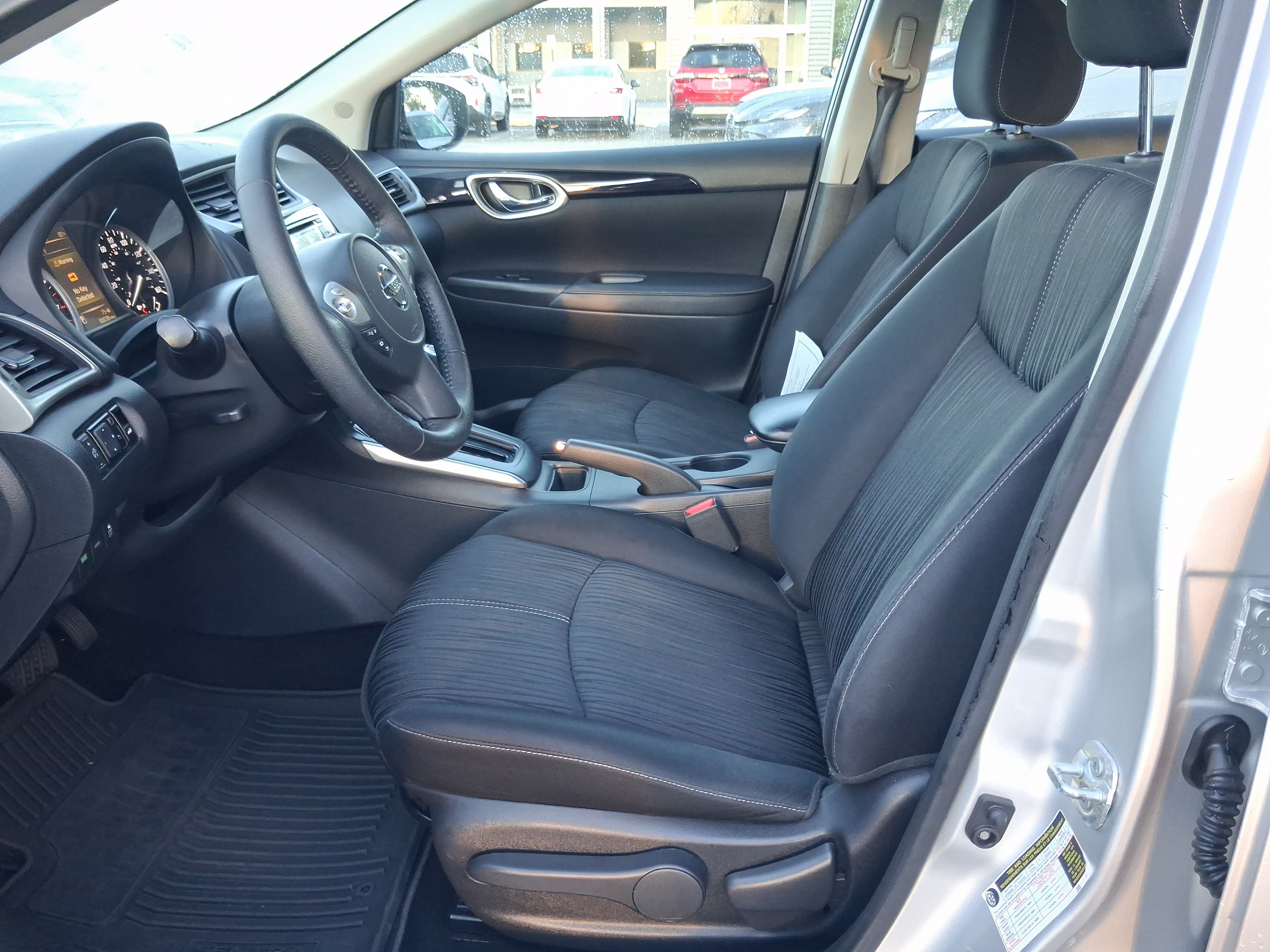 Used 2018 Nissan Sentra SV FWD image 12