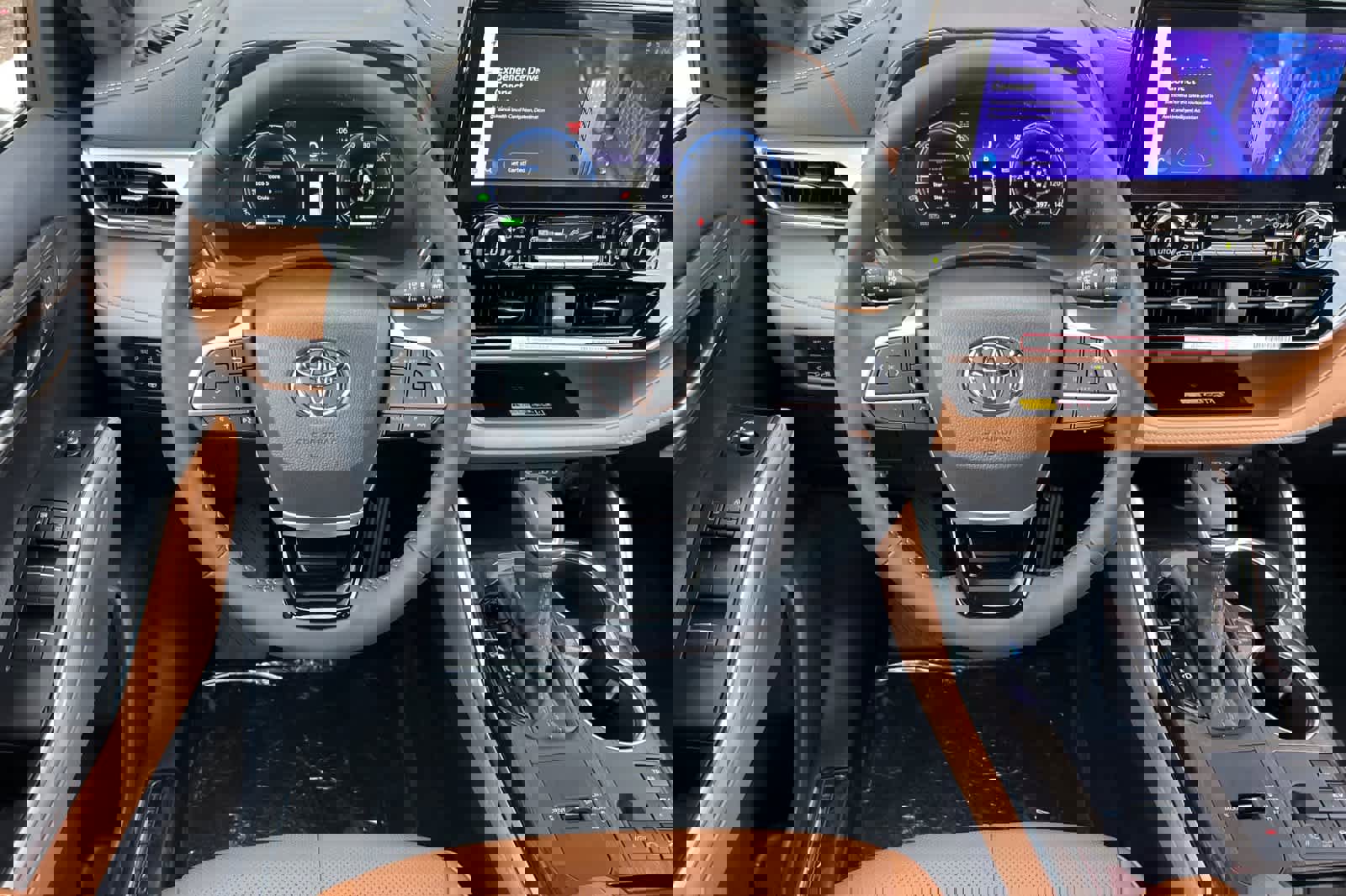 New 2026 Toyota Highlander Platinum image 15