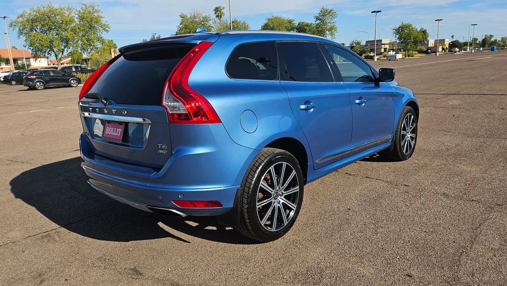 Used 2017 Volvo XC60 T6 Inscription w/ Climate Package AWD/4WD image 10