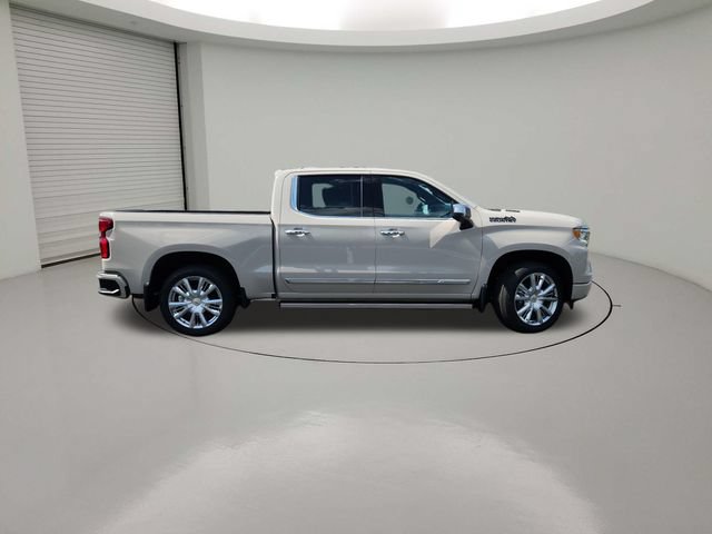 New 2026 Chevrolet Silverado 1500 High Country w/ High Country Premium Package AWD/4WD image 8