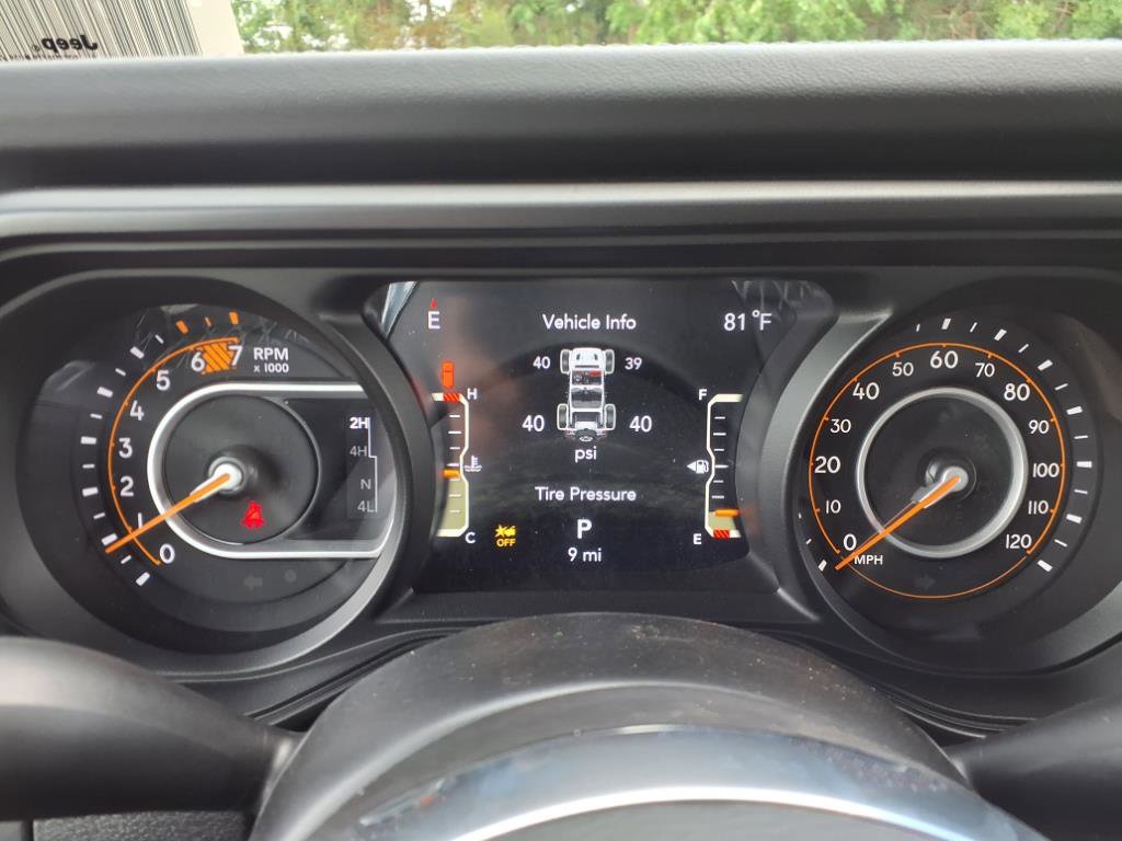 New 2025 Jeep Wrangler Sahara image 12