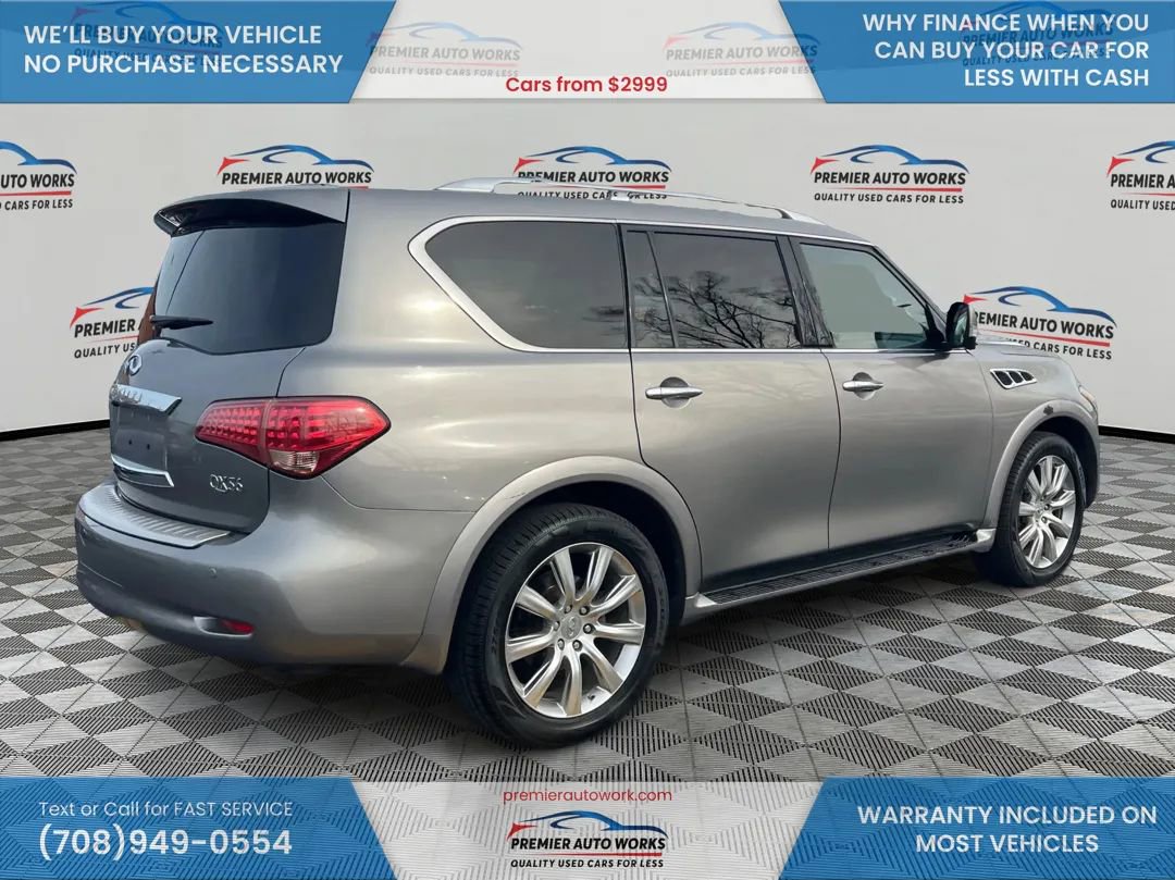 Used 2013 INFINITI QX56 4WD w/ Deluxe Touring Pkg image 4