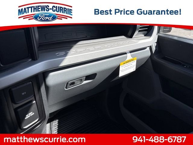 New 2026 Ford F250 XL w/ XL Chrome Package image 25