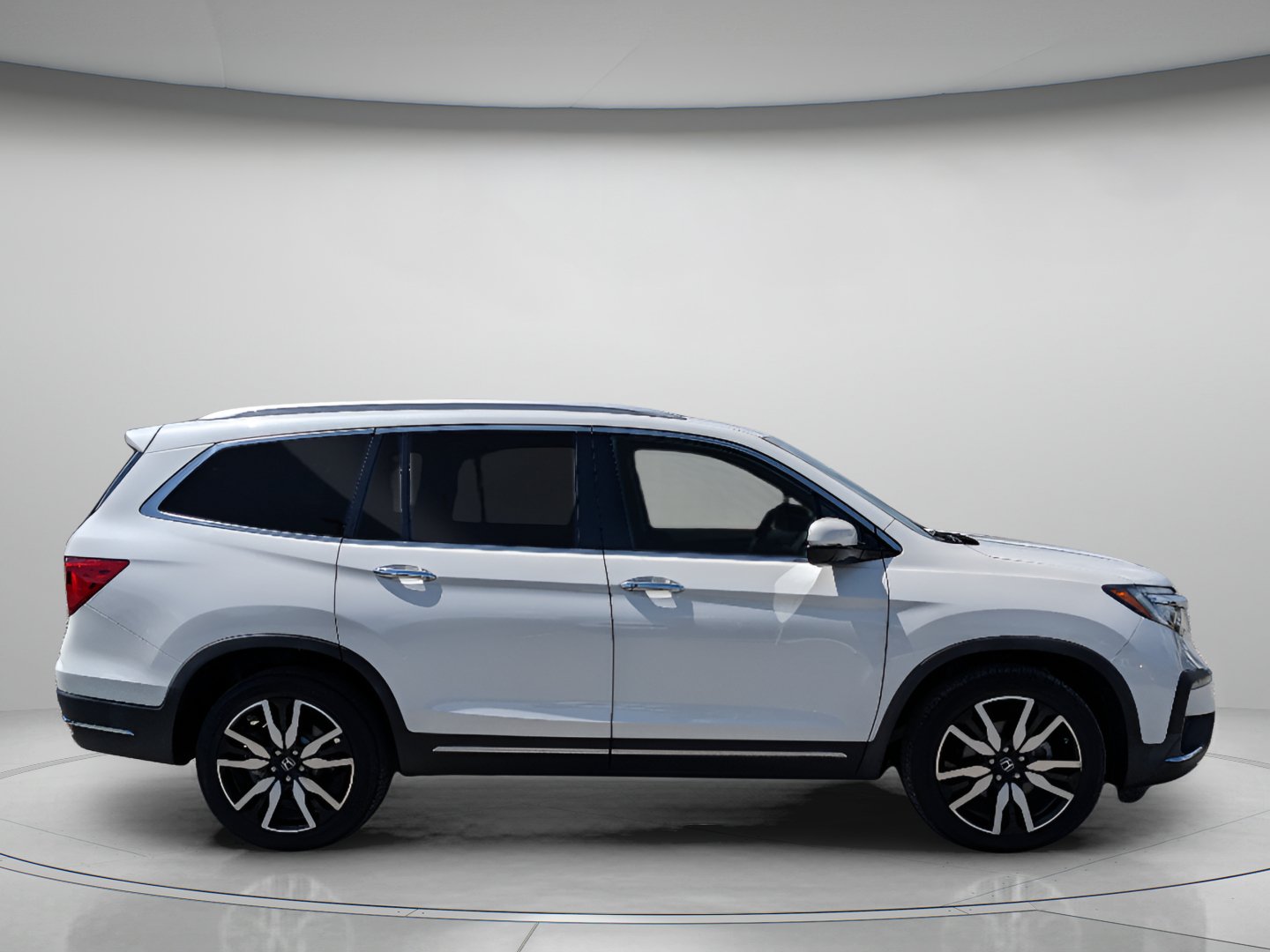 Used 2022 Honda Pilot Elite image 9
