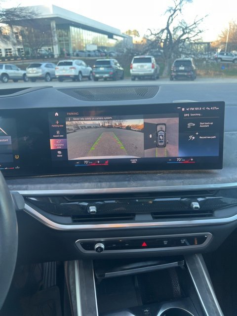 Used 2023 BMW X7 xDrive40i w/ Premium Package image 12