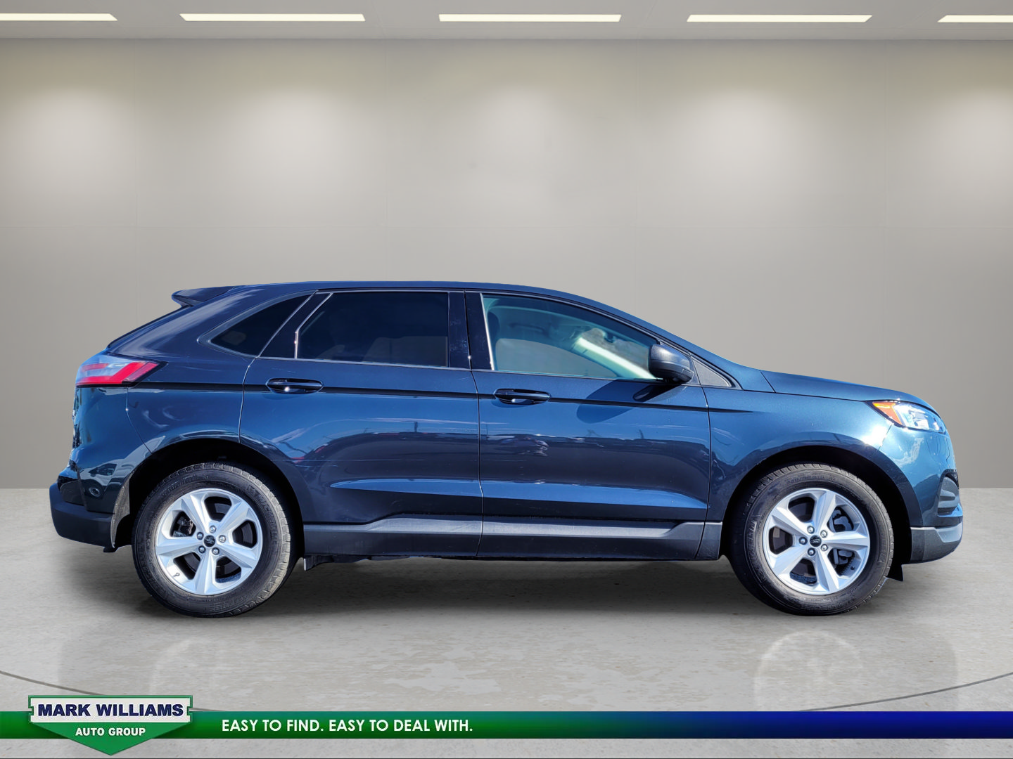 Used 2024 Ford Edge SE AWD/4WD image 2