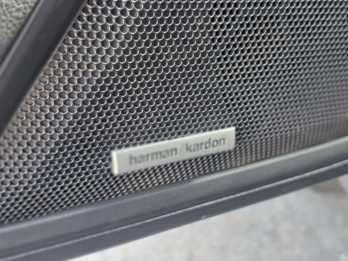 Used 2022 Subaru Outback Limited image 28