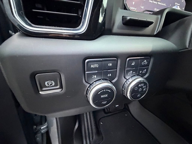 Certified 2024 GMC Sierra 1500 Denali w/ Technology Package AWD/4WD image 40
