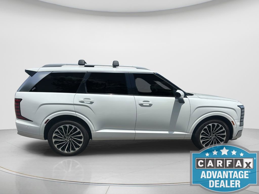 Used 2026 Hyundai Palisade Calligraphy FWD image 4