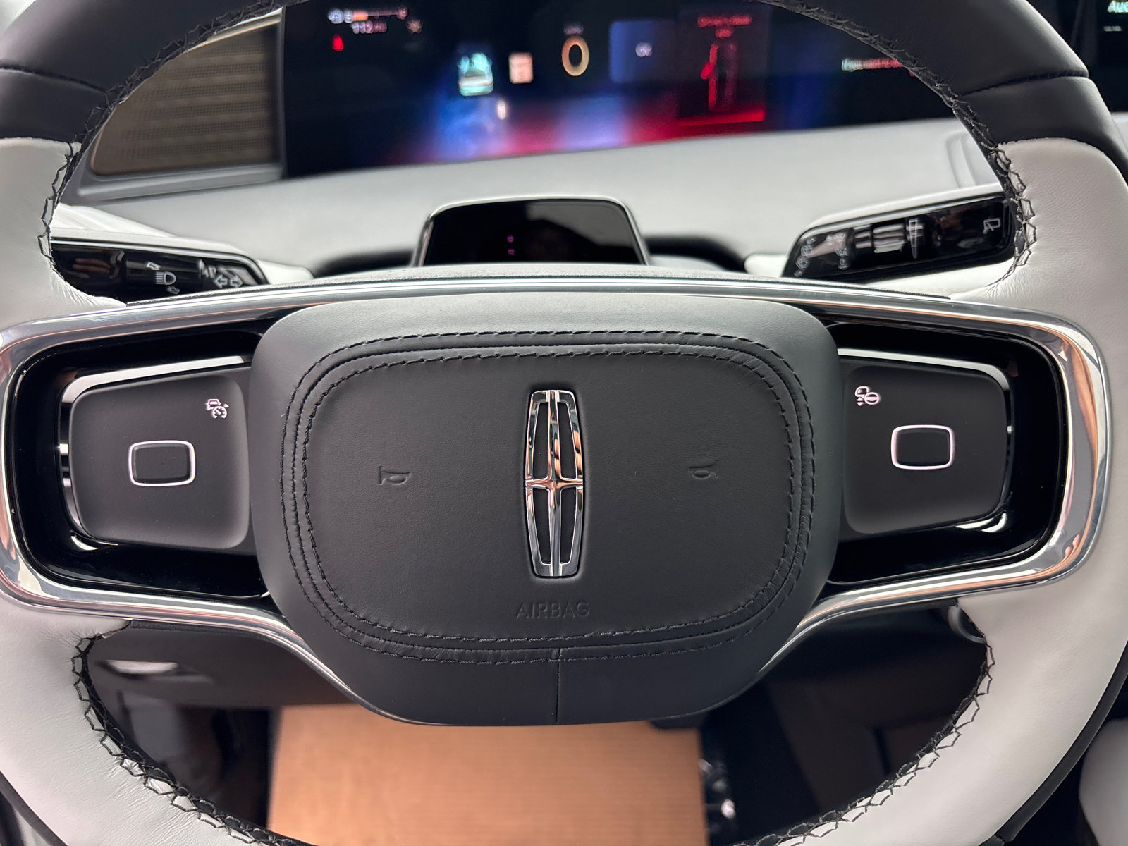 New 2026 Lincoln Navigator Black Label AWD/4WD image 15