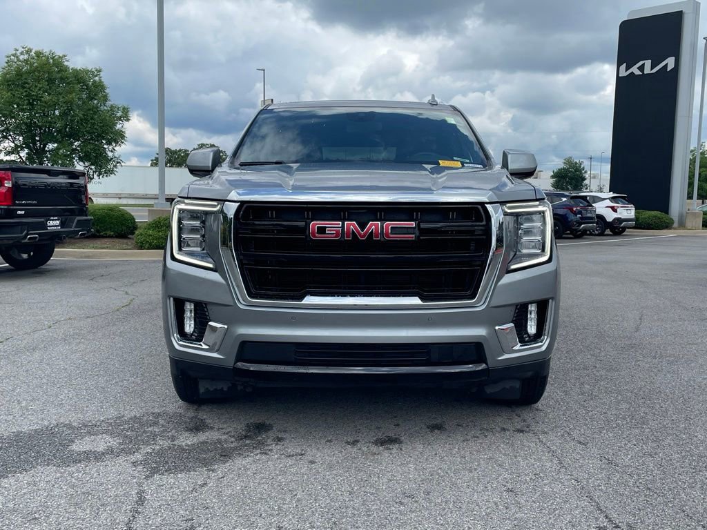 Used 2023 GMC Yukon SLE AWD/4WD image 2