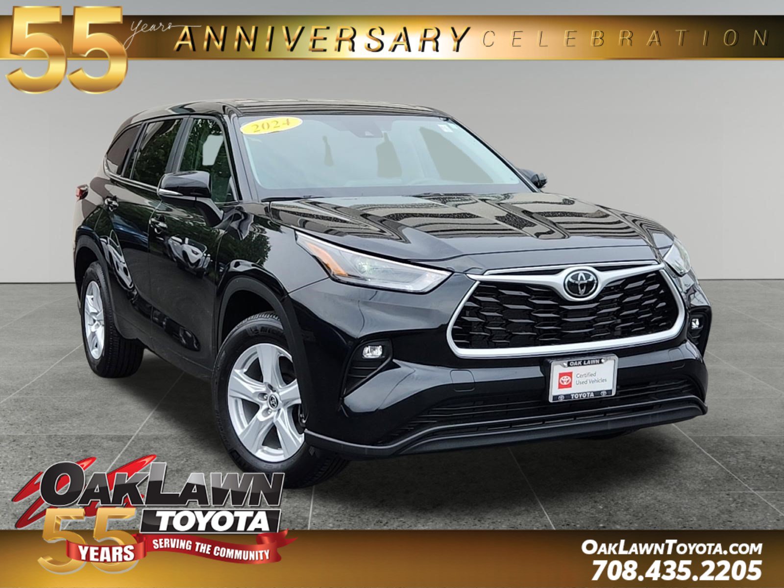 Certified 2024 Toyota Highlander LE FWD image 1