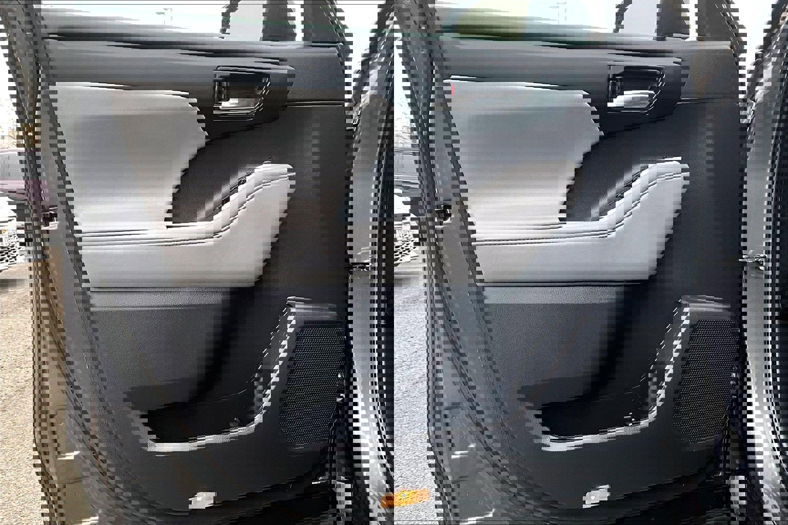 Used 2022 Toyota Highlander XLE image 22